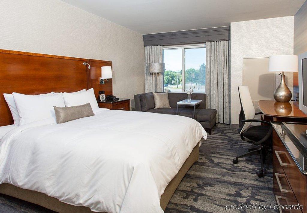 Rochester Airport Marriott Esterno foto