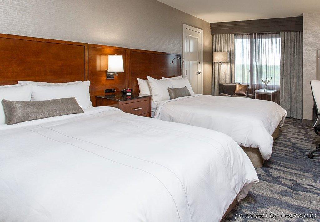 Rochester Airport Marriott Esterno foto