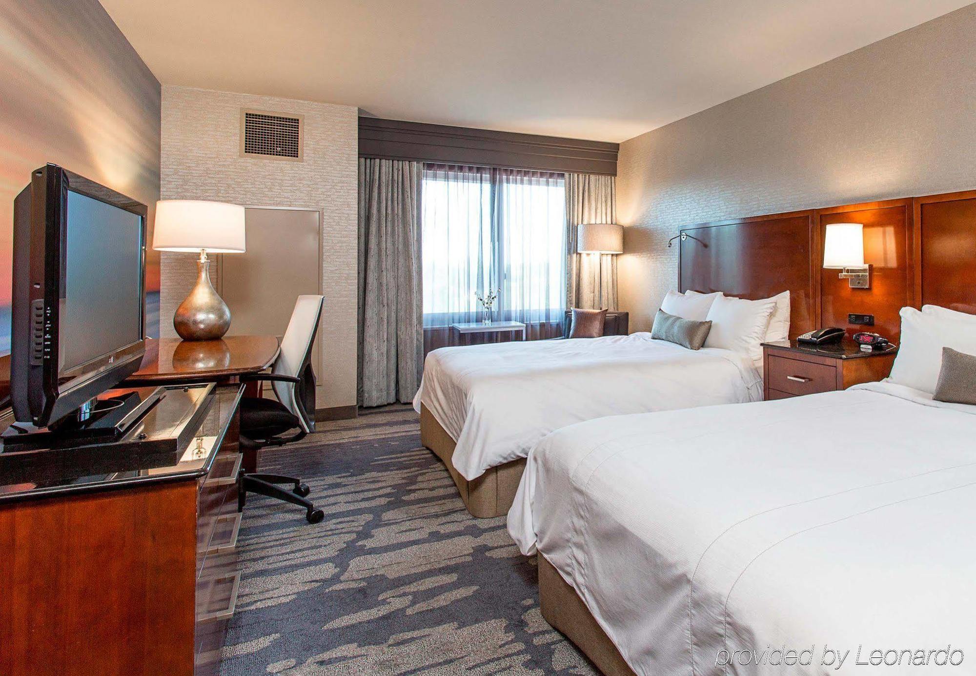 Rochester Airport Marriott Esterno foto